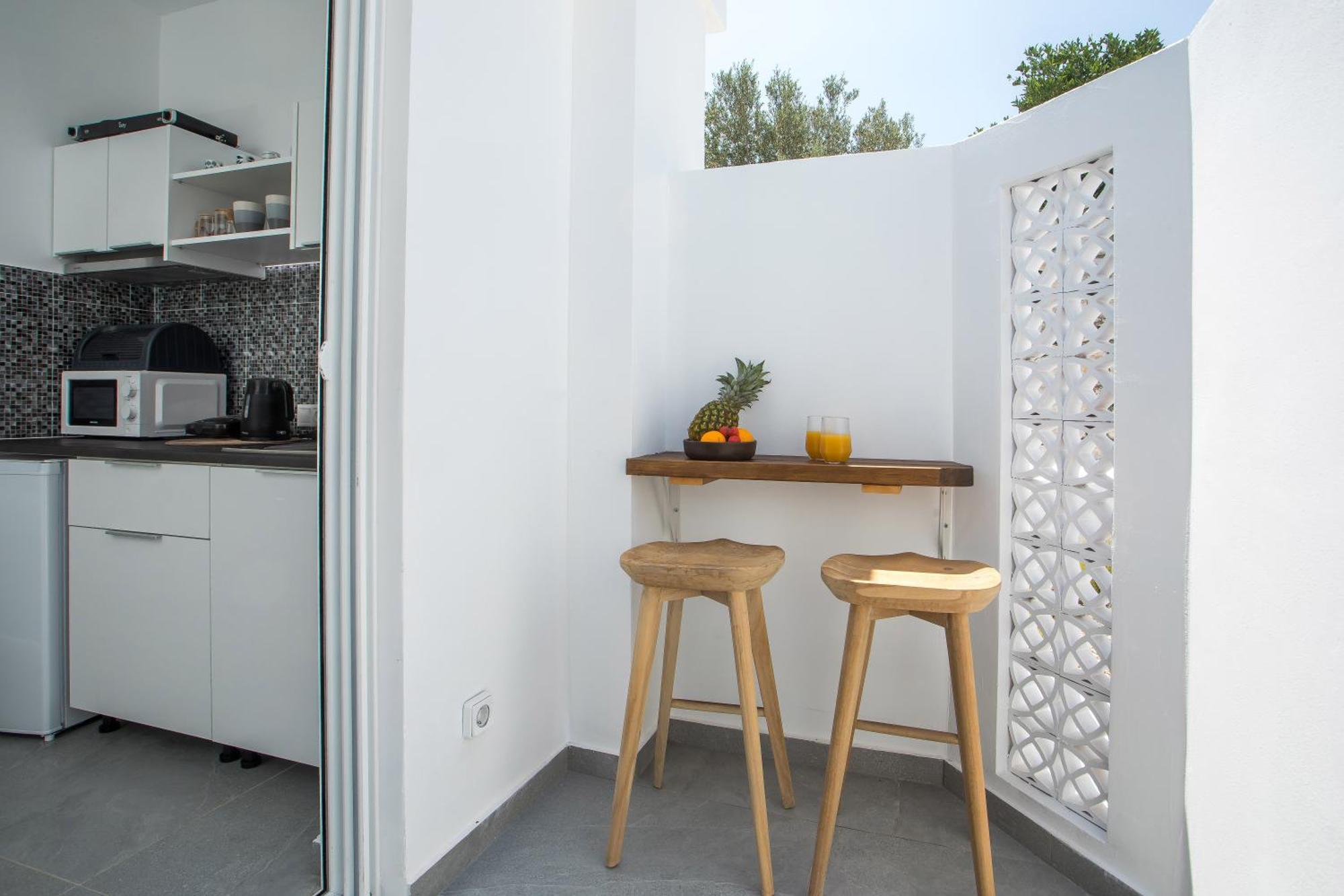 Calma Luxury Studios & Suites Faliraki Ngoại thất bức ảnh
