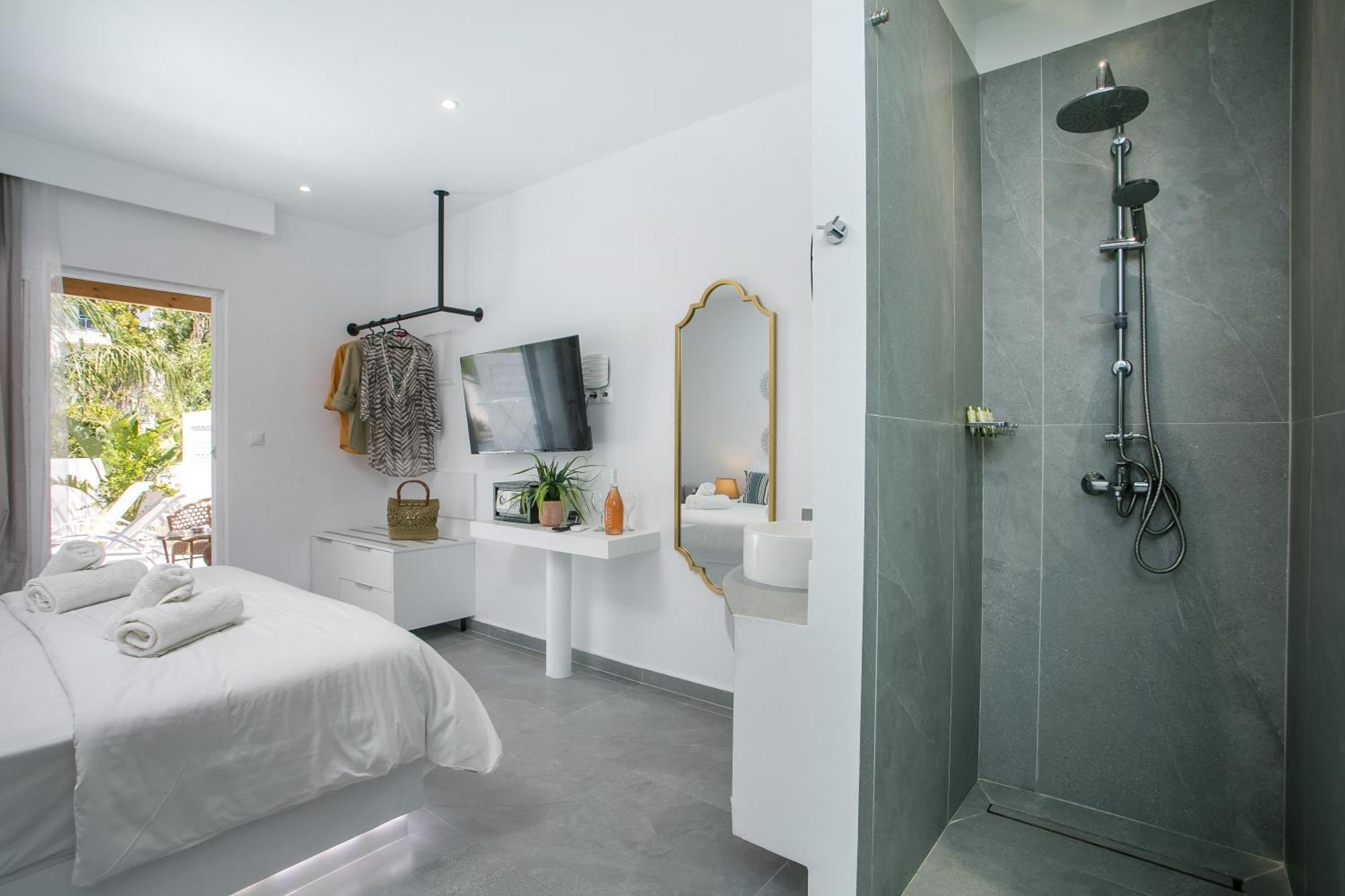 Calma Luxury Studios & Suites Faliraki Ngoại thất bức ảnh
