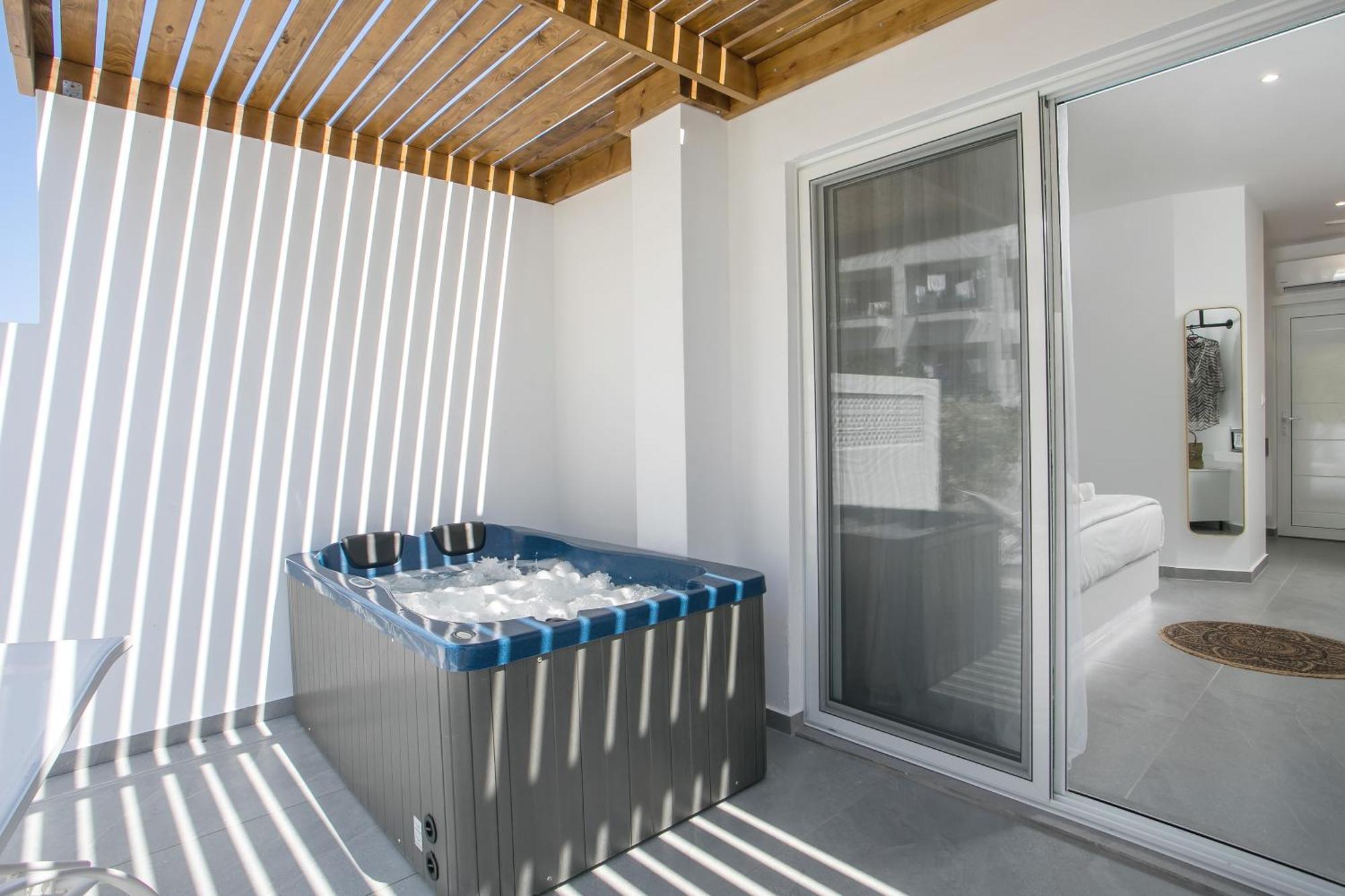 Calma Luxury Studios & Suites Faliraki Ngoại thất bức ảnh