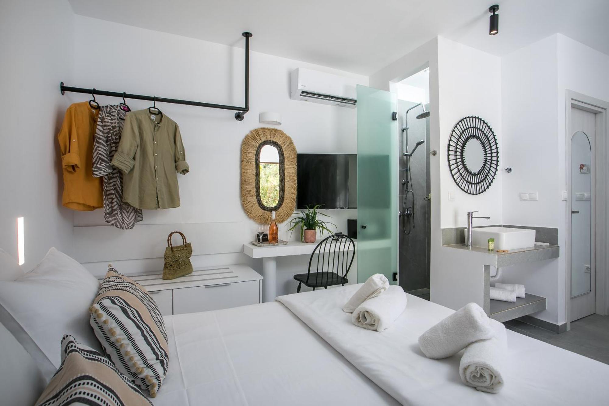 Calma Luxury Studios & Suites Faliraki Ngoại thất bức ảnh